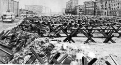 Москва в осаде Москва в осаде